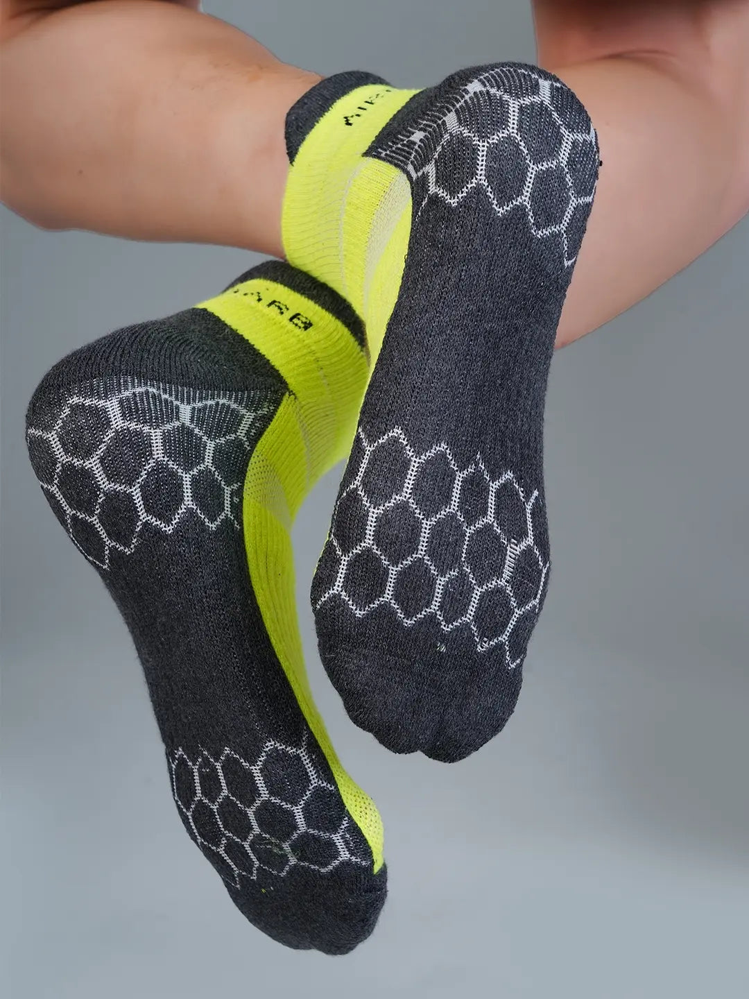 active compression Sports socks for gym, running, hiking and workouts best quality 2